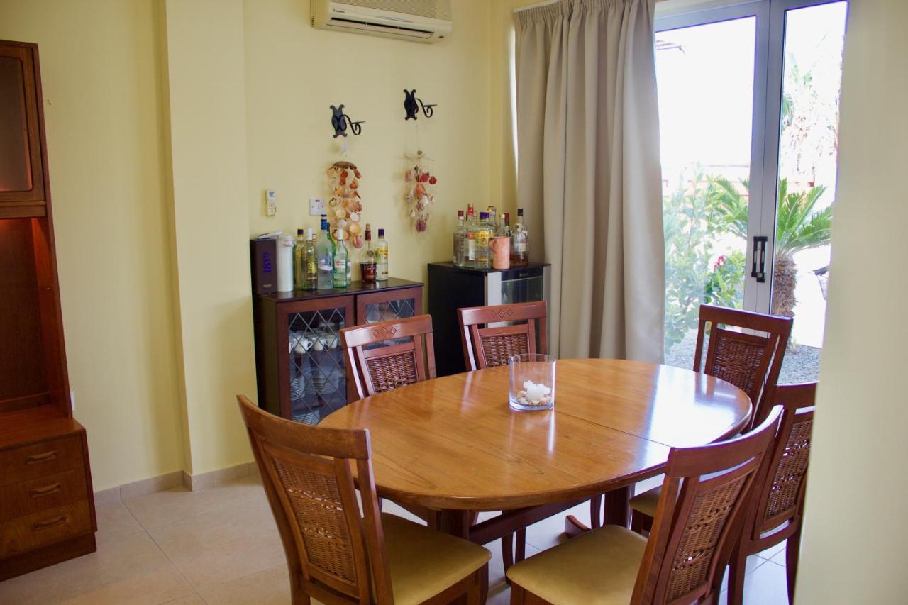 Carolyn Villa Ayia Napa Exterior foto